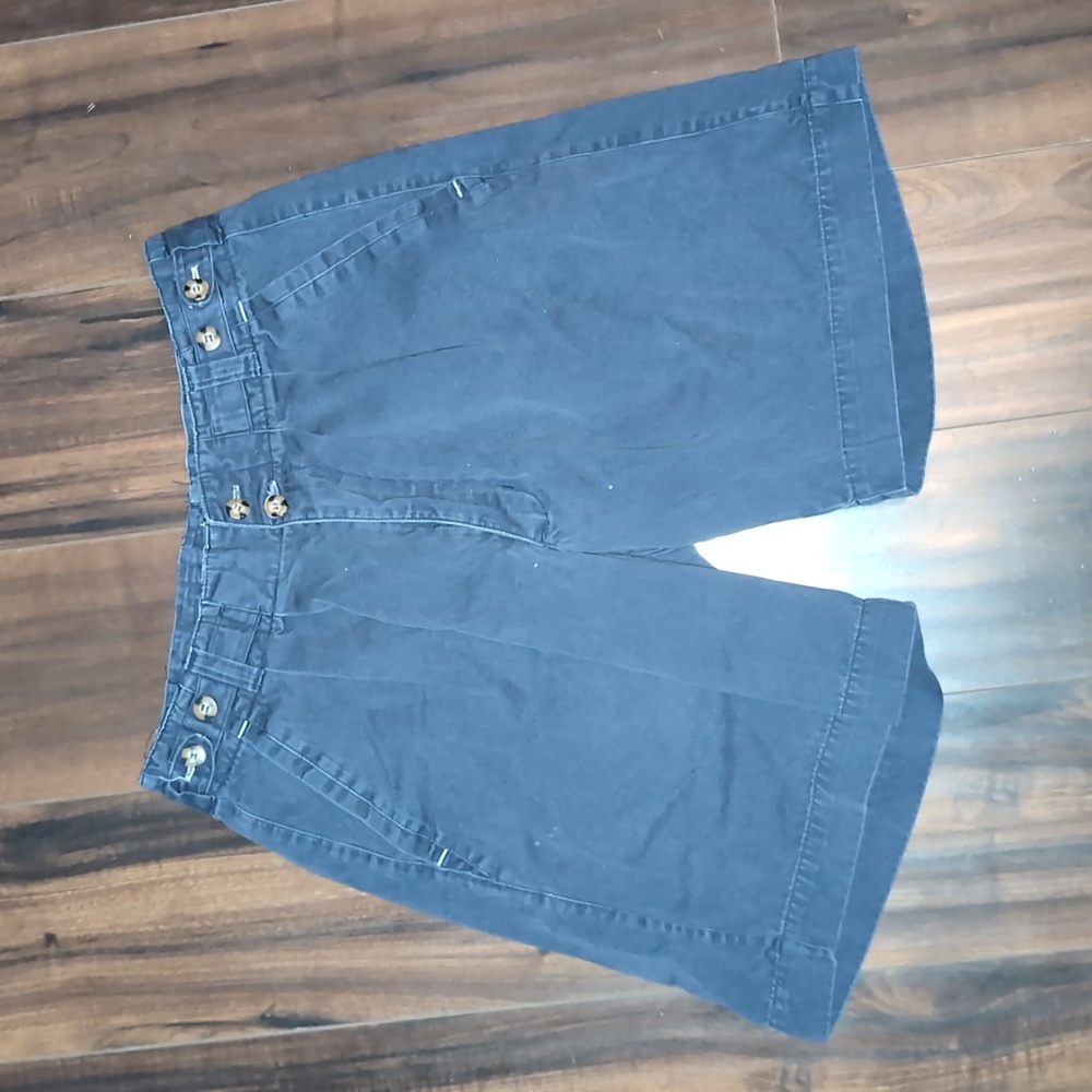Blue Cargo Shorts with Relaxed Fit and Raw Hem